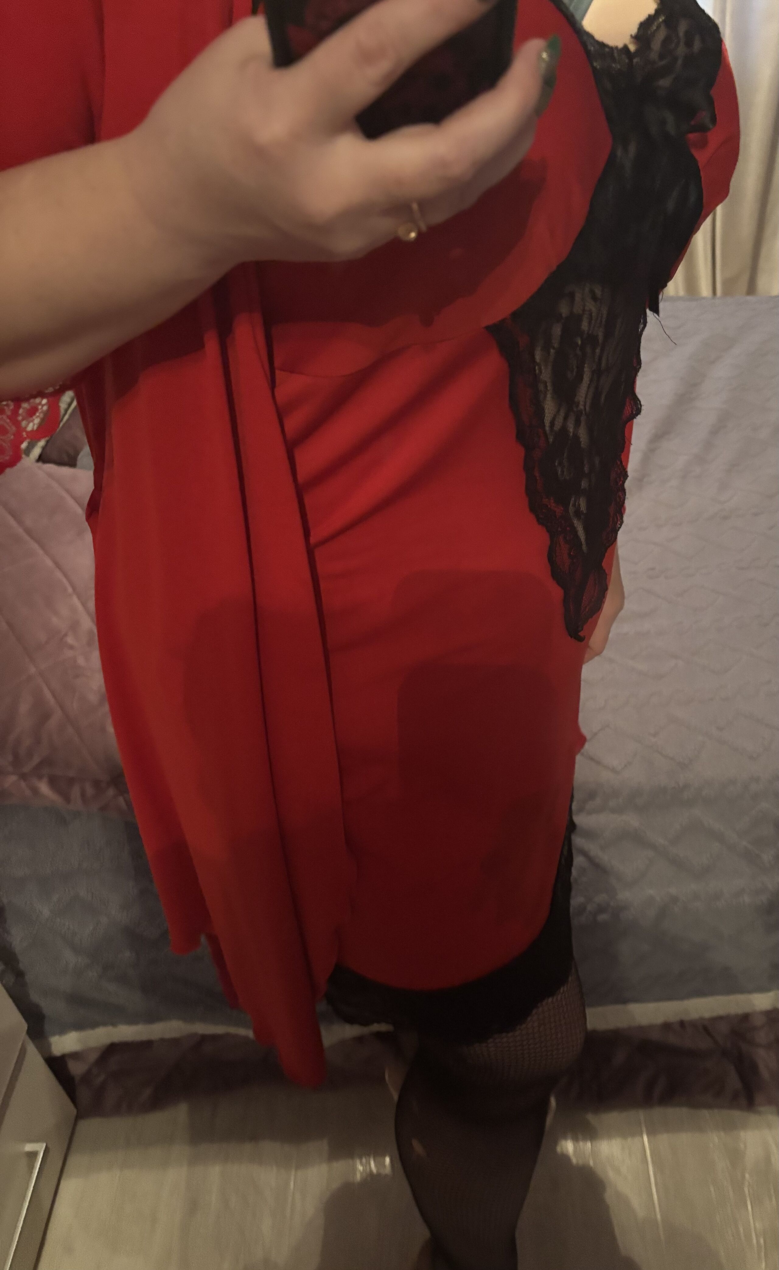 Массажистка Оляля 34 лет сделает с удовольствием фистинг классика и пригласит к себе в Район - Юго-Запад