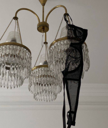 Профессионалка Эмма стройная сделает нежно эскорт и пригласит к себе