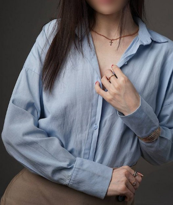 Массажистка Лучшая Девочка 25 лет сделает качественно куннилингус и примет у себя