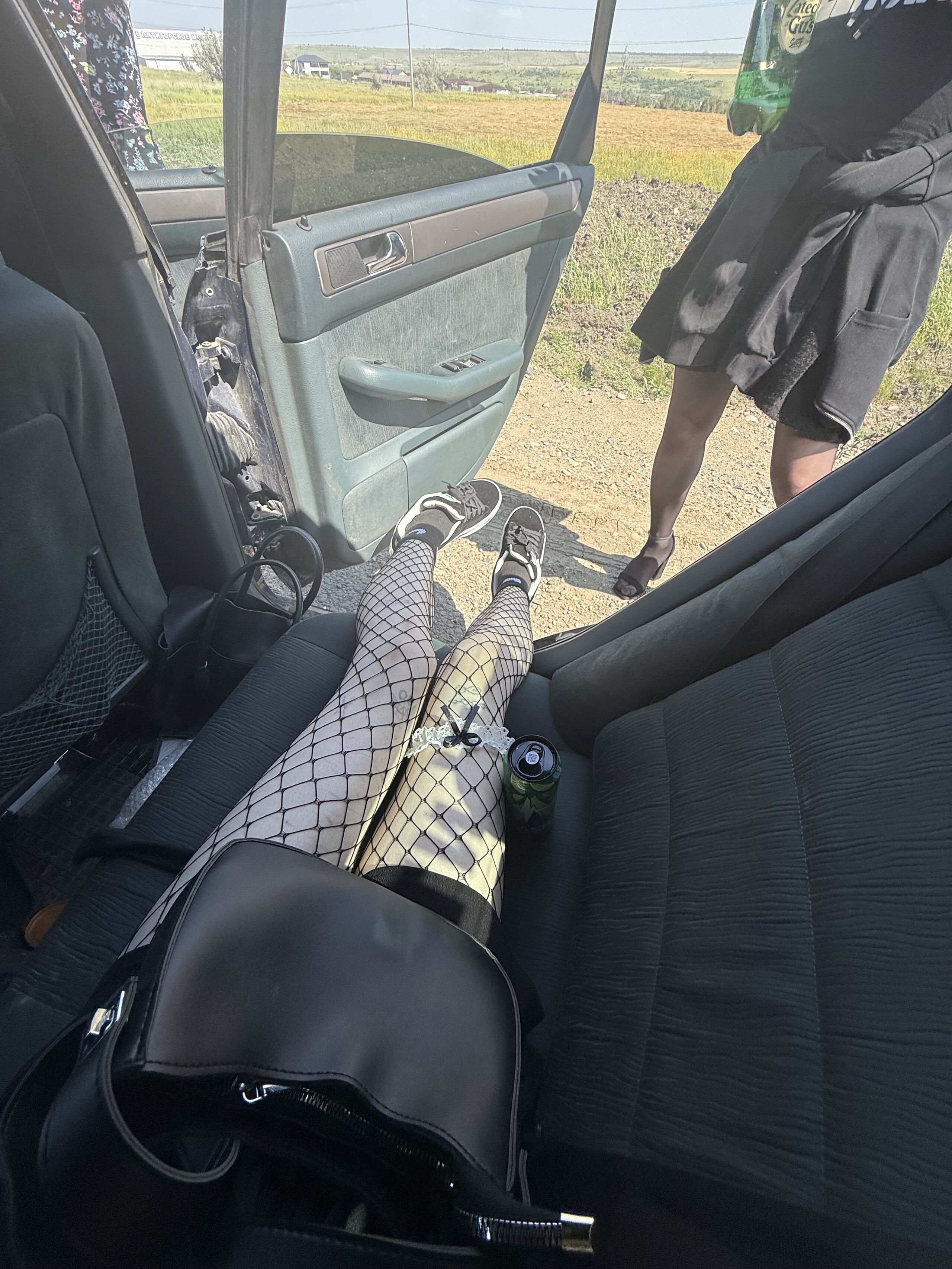 Девушка Alisa Trans с 2 размером груди сделает качественно минет без резинки и примет у себя