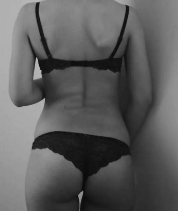 Путана Даша стройная исполнит окончание на грудь и примет у себя