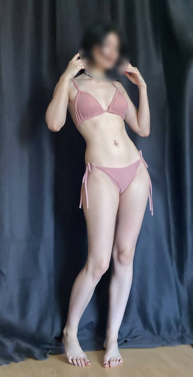 Проститутка Мариша 23 лет подарит окончание на грудь и позовет в гости