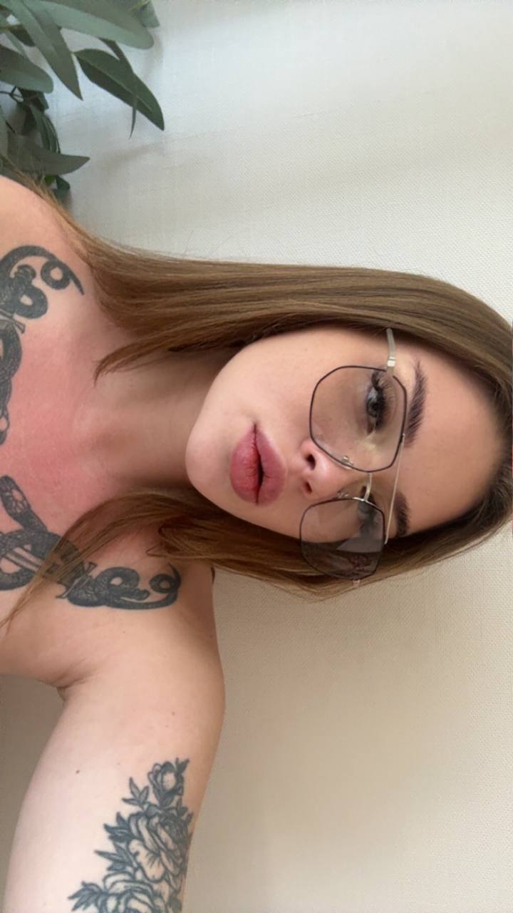 Путана Софа стройная подарит куннилингус и пригласит к себе в Любой район