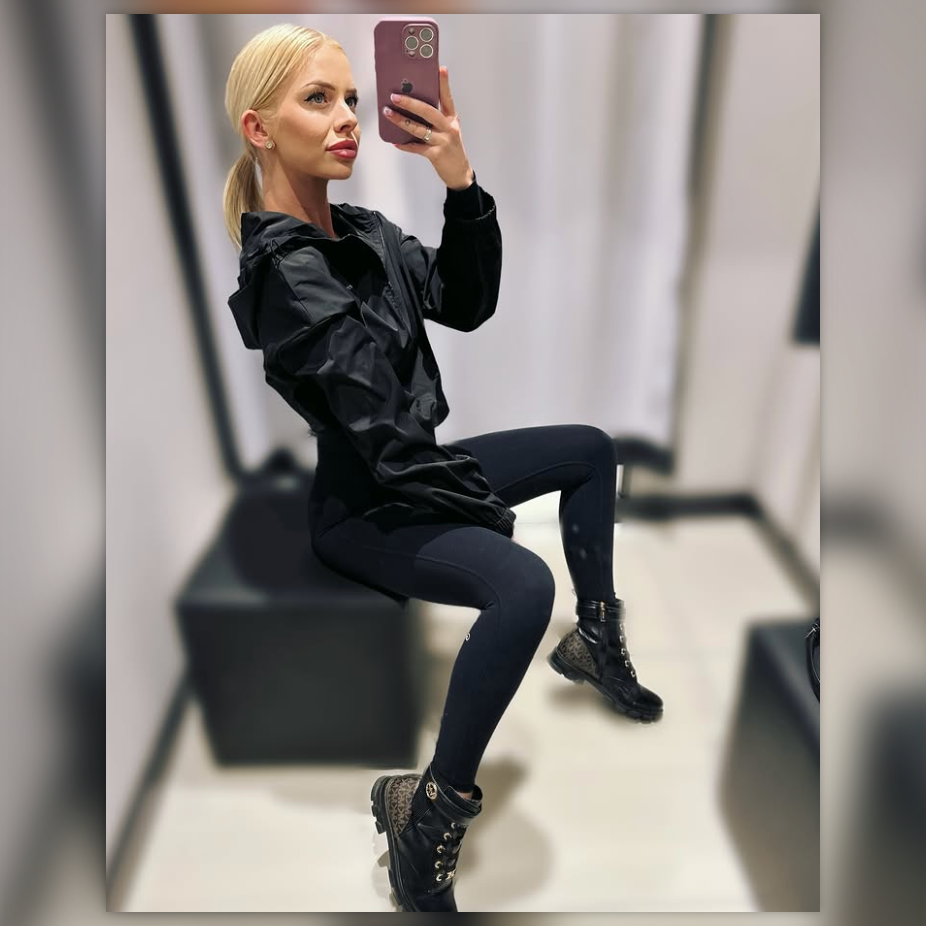 Девушка ТЕЯ стройная исполнит госпожа и позовет в гости