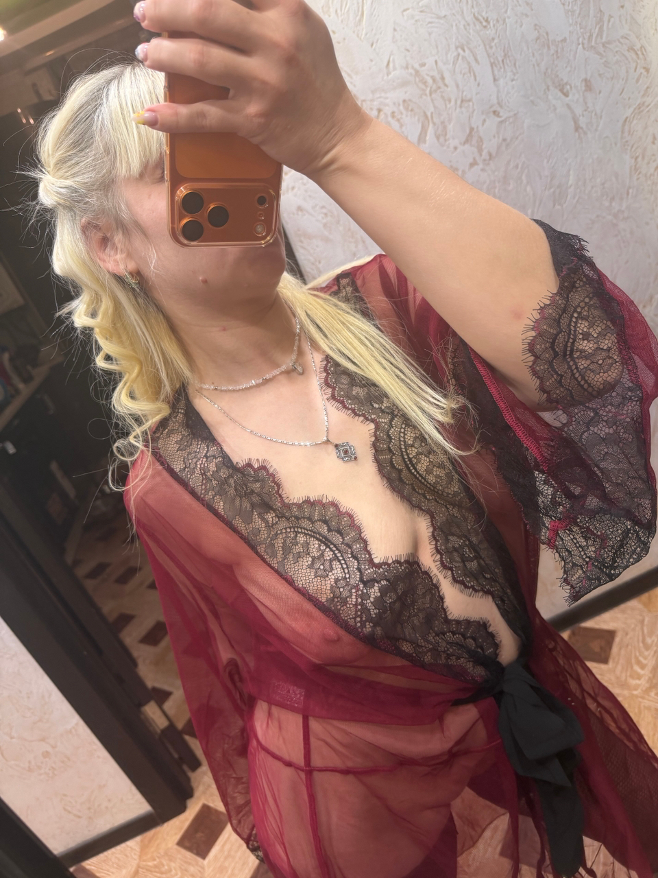 Девушка по вызову Оленька с 3 размером груди сделает профессионально куннилингус и позовет в гости в Район - Юго-Запад